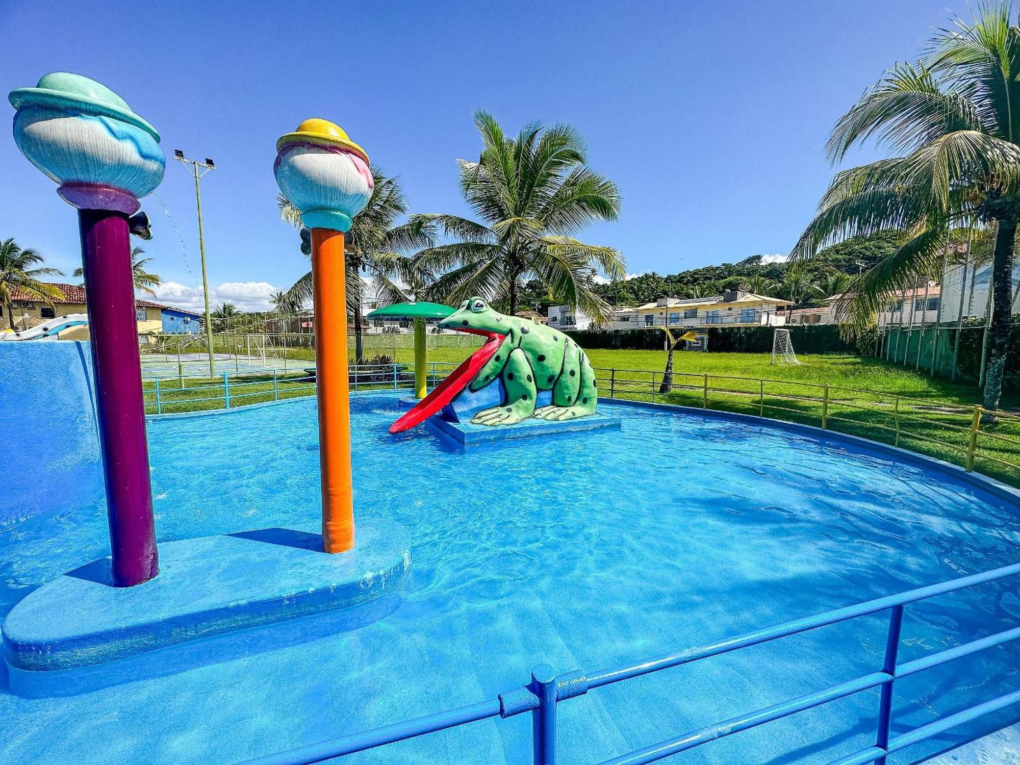Сasa de vacaciones Suiite Com Ar Condicionado, Frigobar E Mesa Trabalho. Localizada No Porto Belo Park, Com Parque Aquatico *